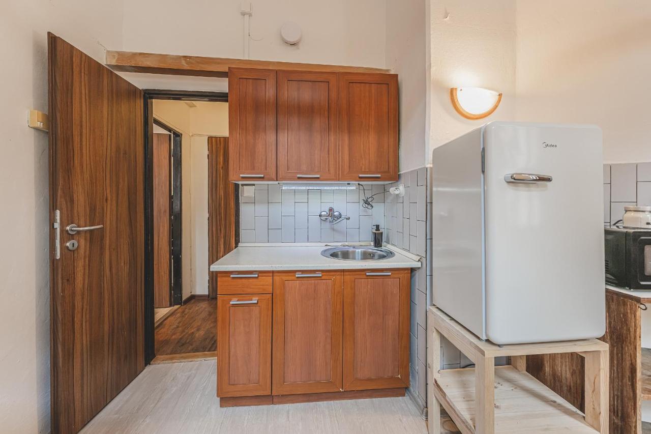 Carolina'S Central Apartment Hradec Králové Екстериор снимка